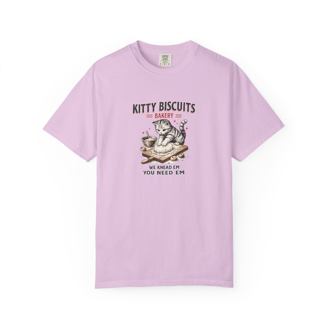 Kitty Biscuits Bakery T‑Shirt — Vintage Cat Baking Graphic Tee