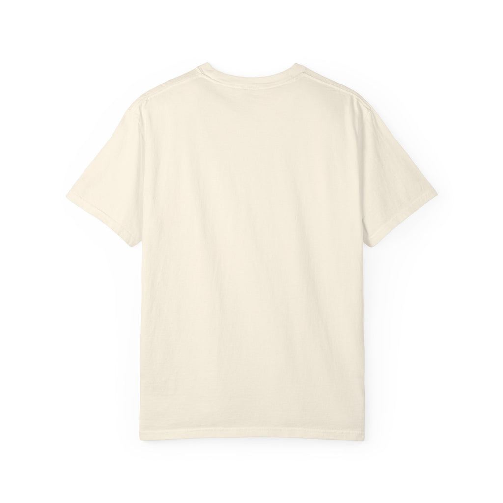 Kitty Biscuits Bakery T‑Shirt — Vintage Cat Baking Graphic Tee