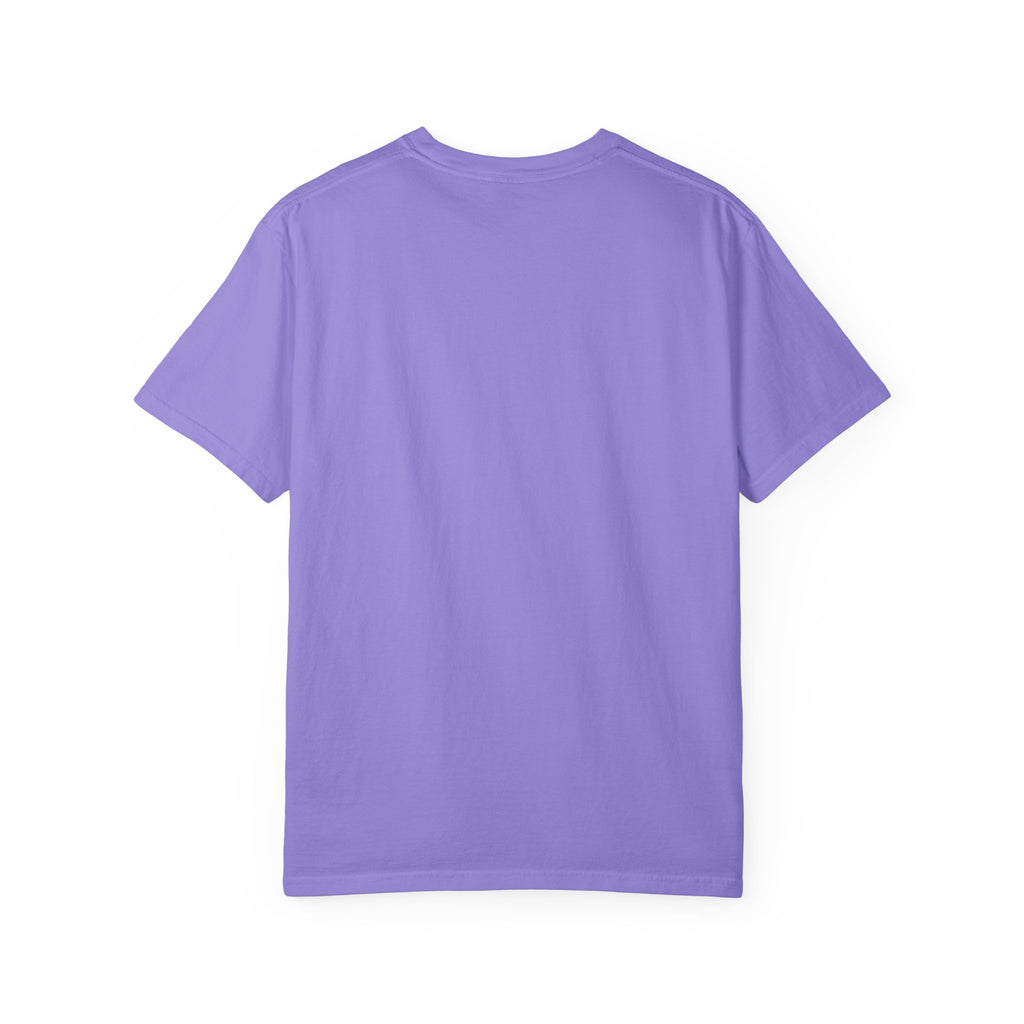 Kitty Biscuits Bakery T‑Shirt — Vintage Cat Baking Graphic Tee