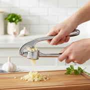 Garlic & Ginger Press – Quick Mince Zinc Alloy Handheld Squeezer