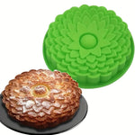 Load image into Gallery viewer, Flower Silicone Cake Mold – Reusable Home Baking Tool

