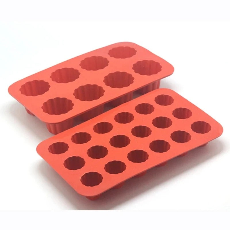 8/18-Hole Silicone Mold for Muffins, Cupcakes & Cakes